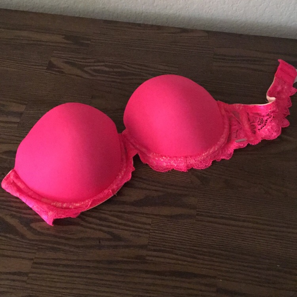 Victoria’s secret PINK strapless push up bra
